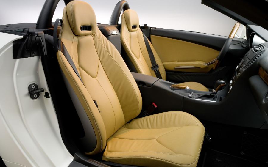  Mercedes-Benz SLK350 2009 года  (фото 4 из 28)
